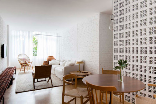 {Easy. Breezy. Honest and Humble. Architect Alan Chu renovated an apartment in São Paulo, Brazil, us