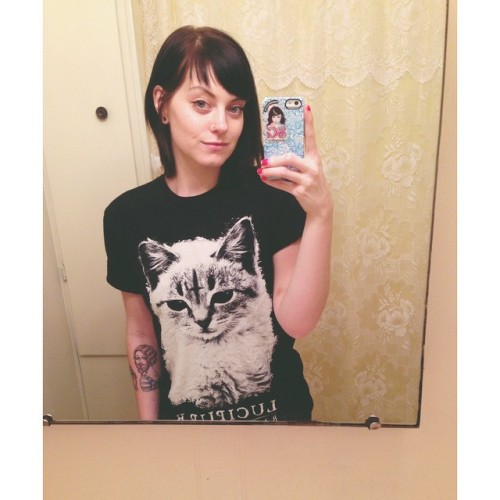 #selfiesaturday in my @blackcraftcult #lucipurr tee #sgselfie #suicidegirls #meow #girlswithtattoos