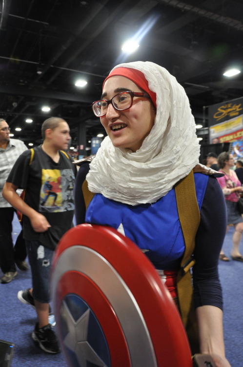 wardengrey:My Captain America cosplay from Boston Comic Con!! It was so well received and I wanna gi