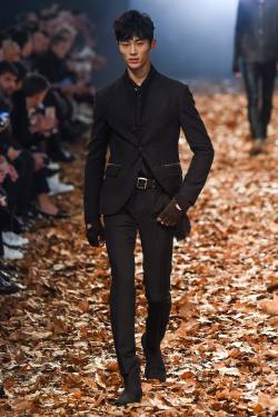 koreanmodel: Byun Woo Seok at John Varvatos Fall 2015 Milan 