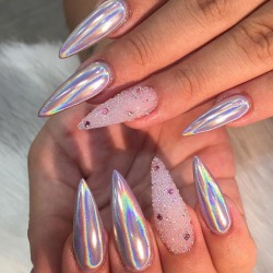 holographic-space-vacuum:  💅🏻👌