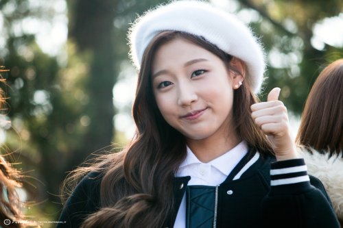 lovelyz8: 151211 Music Bank Mini Fanmeeting © Pringles | editable, do not crop logo.