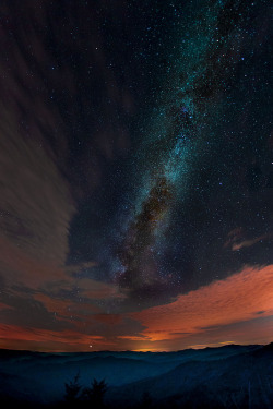 earthlycreations:  The Emergence by Jeff Stamer