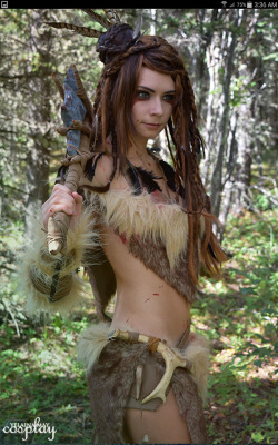 cosplay-galaxy:  Yelaina May, Forsaken, from Skyrim