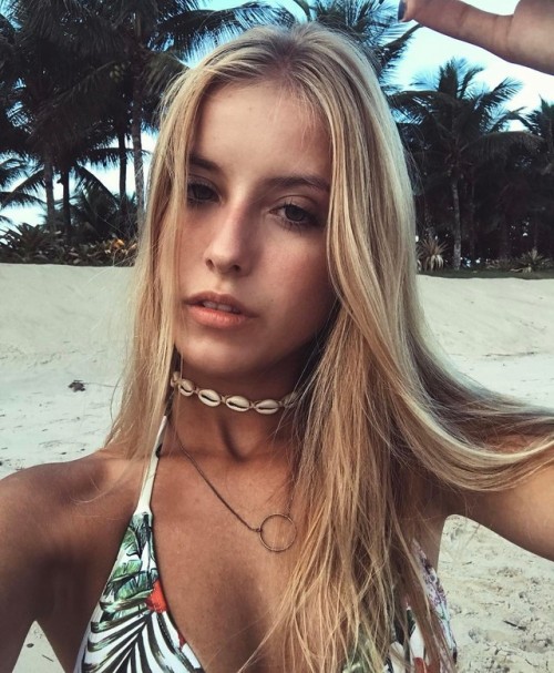 http://streetgrl.tumblr.com/post/158236523702