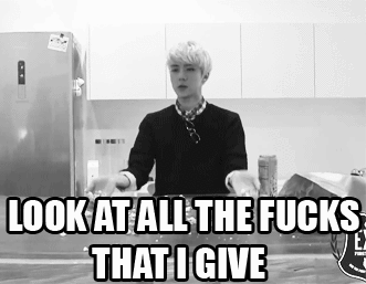 xing-xing-the-forgetful-unicorn:  random person likes your profile pic  crush likes your profile pic     Truuuuuue