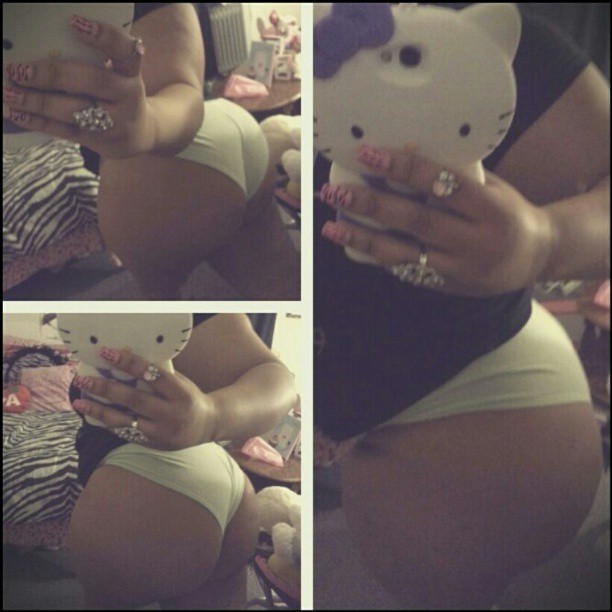 blackgirljelly:  Hot #blackgirljelly submissions Share your jelly at blackgirljelly@gmail.com