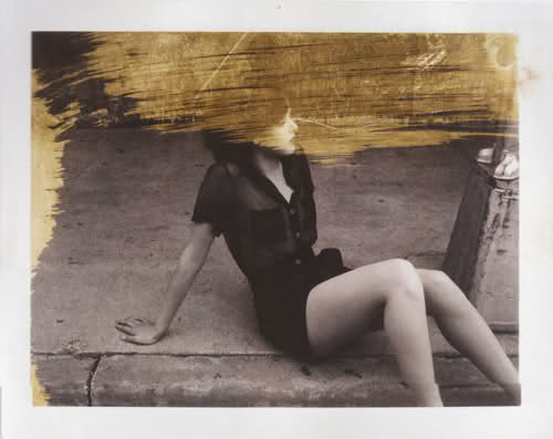 lesfleursetlasouris:  BY Guy Bourdin 