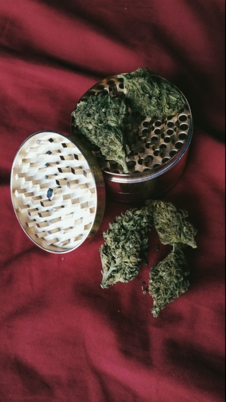 meteor-makemeyoung:new grinder glamour shots