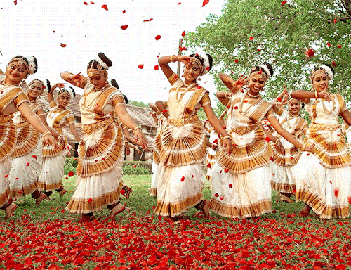 filmtribv: Kerala culture scenes from:AARAATTU (2022)