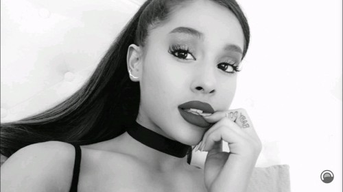 XXX wolf-359-69:  Ariana Grande photo