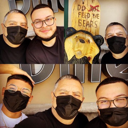 Look good, feel good, wear a slick, black mask 😷 Happy birthday 🎉🎂🎁🎈🎊  @thekiddwithglasses Good seeing you too @trippy._.nickk 😎😎😎  (at Black Bear Diner) https://www.instagram.com/p/CHW7GyqrtIW/?igshid=1c5jywpuijne7