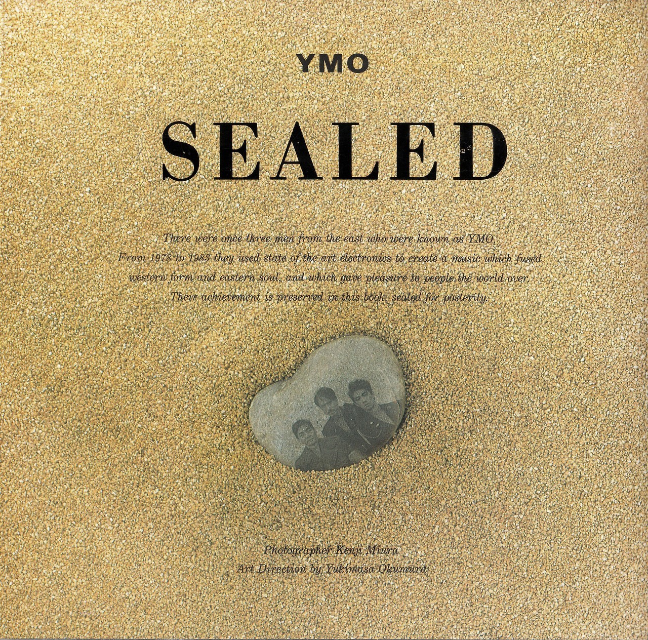 YMO SEALED『写楽』特別編集小学館撮影=三浦憲治、アート・ディレクター=奥村靫正