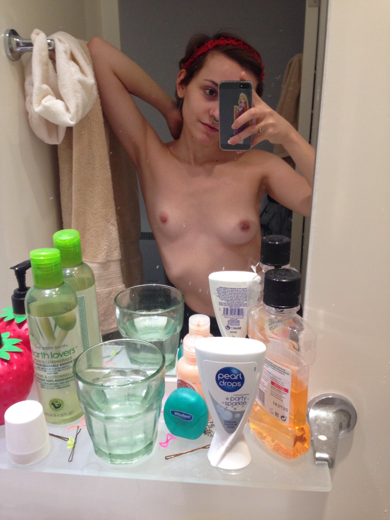 dr0ps-ofjupiter:  Body posi. 