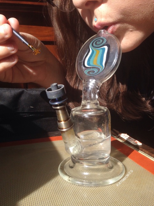 kat-smokes:  Dab of Ancient OG by Golden Ratio Extracts on my Christian Otis piece
