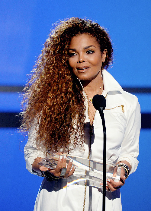 celebritiesofcolor:  Janet Jackson accepts porn pictures