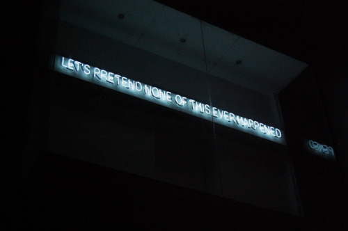 sicsen:  Glow blog ☽