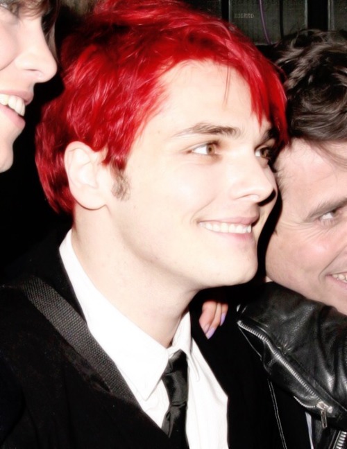Sex -somethingblue-:  Gerard with red hair   pictures