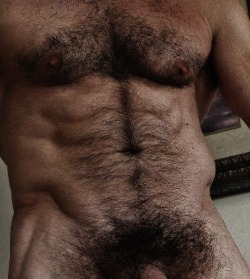 barebearx:  toineaunaturel:  the magic of hairy man le magique d’un poilu de magie van een behaarde man  ~~~~PLEASE FOLLOW ME ** ~ ♂♂ OVER 32,000  FOLLOWERS~~~~~~ http://barebearx.tumblr.com/ **for HAIRY men &amp; SEXY men** http://manpiss.tumblr.com/ **f