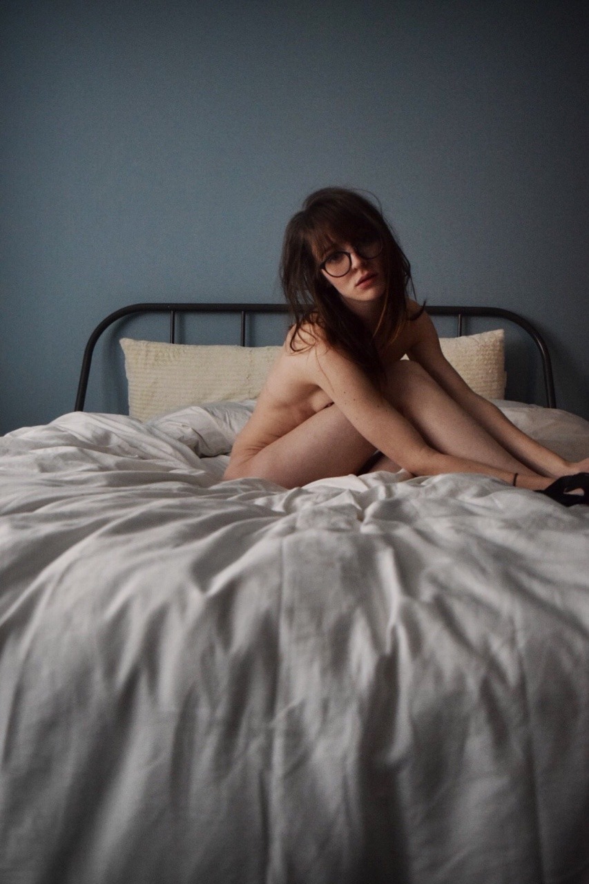 smouldered:  Sleepy girl in a big big world that stretches as far as her bed
