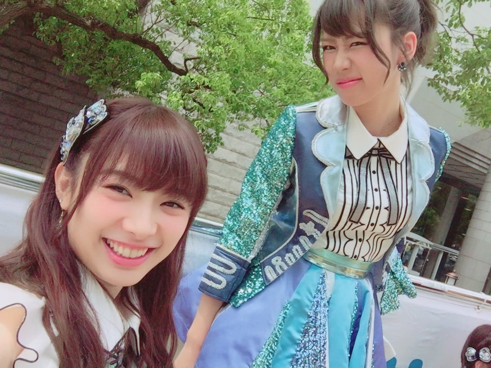 wlerin48:Muto Tomu Twitter 2017-05-2113:19今日は神戸開港150年音楽祭パレードに参加させていただきました(^^)沢山の方が手を振ってくれてとっても嬉しかったです☆天気も良くてよかったー♪神戸の皆さんありがとうございました(*´ω｀*)#神戸開港150年音楽祭Today