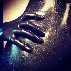 janedoelatex:  Come in store at @hollywoodvillains to check out our new GLITTER LATEX!  (at Hollywood Villains) 