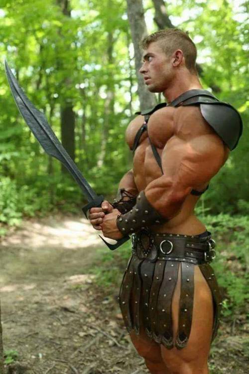 musclestud:  WOOF !  ONE HOT MUSCLESTUD WARRIOR…MMMM…BRING IT!!!