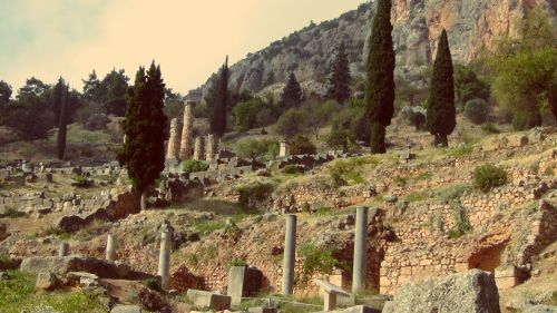 mythologyofthepoetandthemuse: Delphic remnants.The Oracle of Delphi was active for almost 2000 years