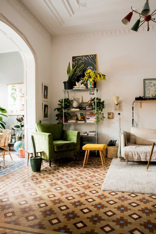 Home In Barcelona | Photos By Cesar Segarra