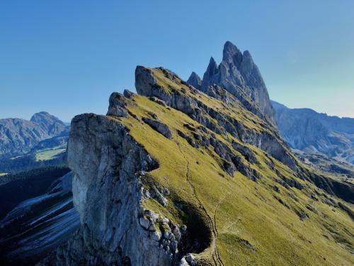 amazinglybeautifulphotography:  Seceda, Italy [OC] [4000x3000] - Author: reiri93 on reddit