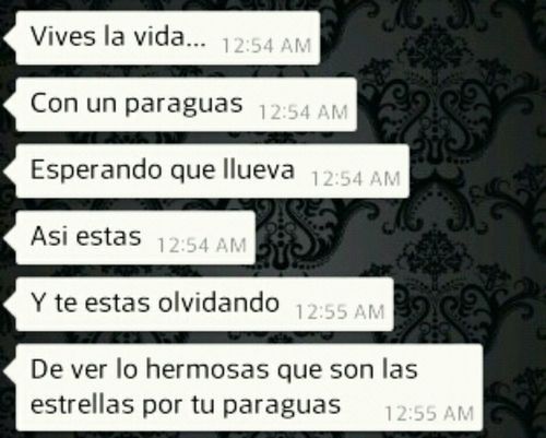 sonriealguientemira:  Una pequeña descripción on We Heart It. 