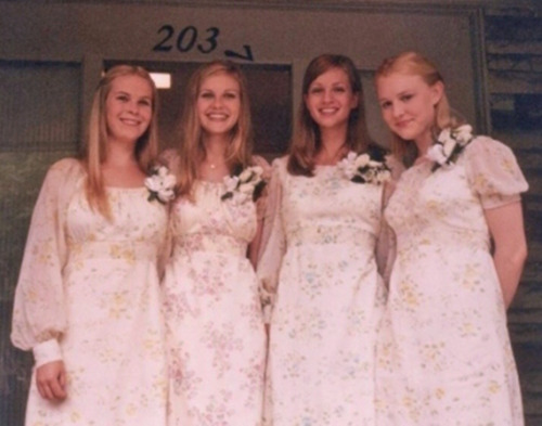 daesyparts:The Virgin Suicides, 2000.
