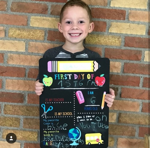 colachampagnedad: colachampagnedad:  it’s monday september the elevenff…dont know how im doing but i hope gavin is ok.  he started first grade last week and looks excited, thank god.   He the same age as my oldest son. Funny enough, my youngest son