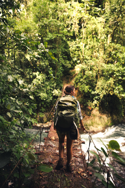 jonahreenders: Peñas Blancas | Costa Rica. By: Jonah Reenders