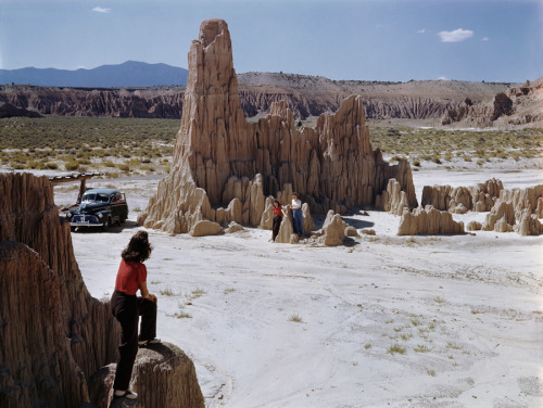 Tourists explore eroded clay rock formations in Nevada, 1946.Photograph by W. Robert Moore, National