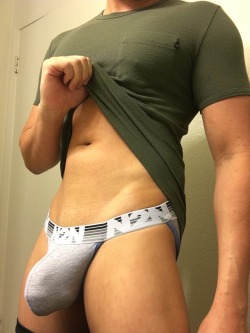 jacksnewdick:  briefsboy25:     Packages I’d like to check🍌.