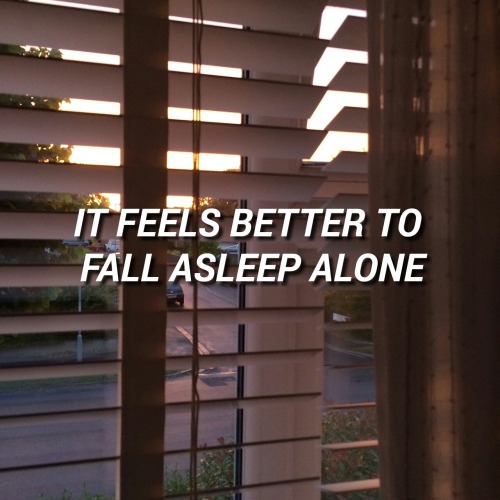 constellationstylinson:  PIERCE THE VEIL // DRELLA