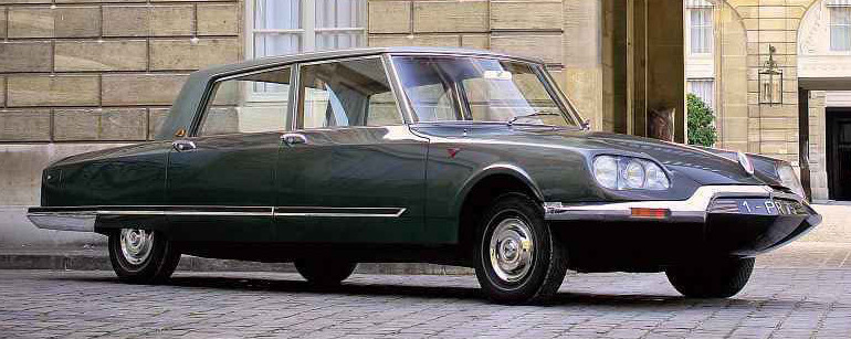 carsthatnevermadeitetc:  Variations on a theme: Part 5 Citroën DS 21, 1968. In the