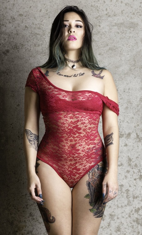 jasminesuelovesyou:  The power you hold within you, is stronger than anything around you.. and when there is nothing left to burn, you must set yourself a blaze.. Find what you are made of. We are limitless. How far will you go?Jasmine Sue x J Rosa 