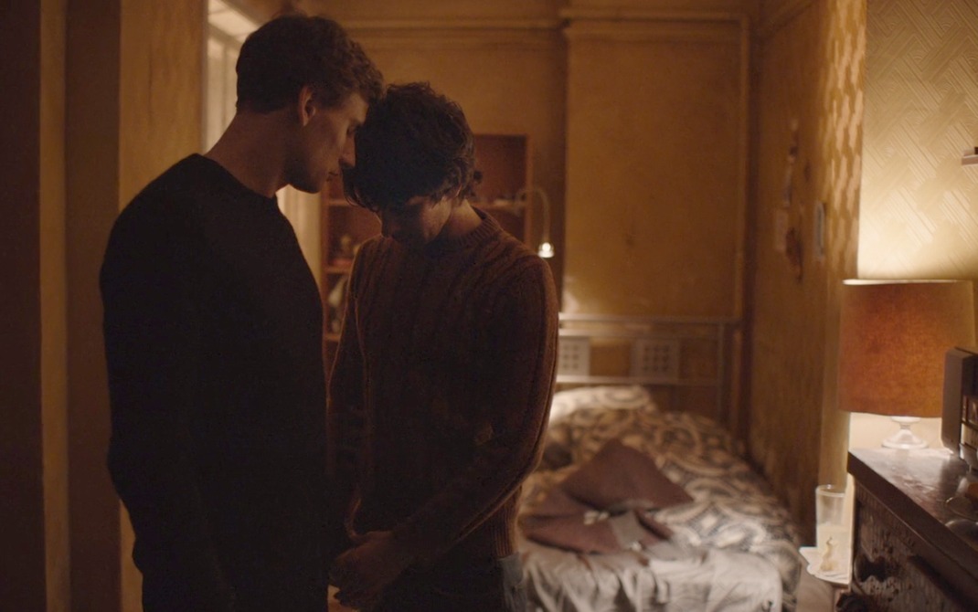 tvhomos:  {ep 1.} 