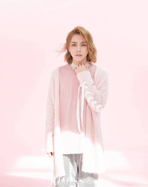 linyan9un: 闺蜜网KMISS微博更新 KMISS weibo update cr: 闺蜜网KMISS translation: linyan9un Your daily &ldqu