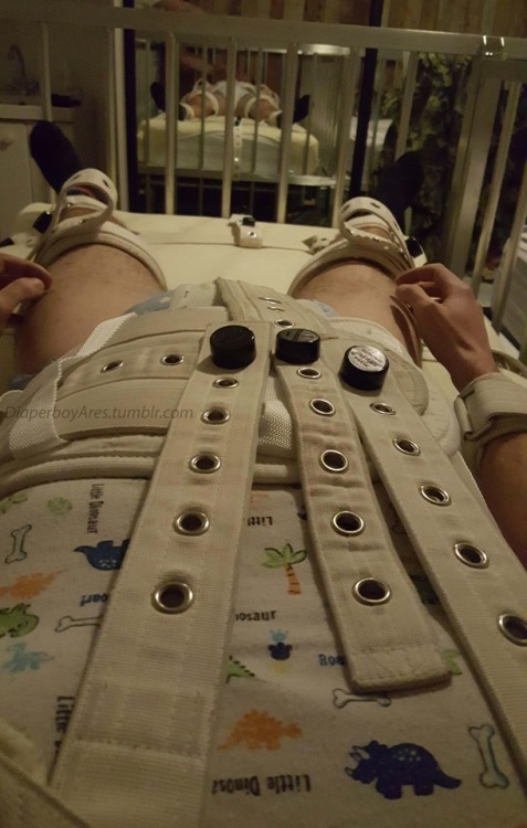 diaperboyares: After visiting Club Luier (which was great) I stayed at @abhiawatha for the night tog