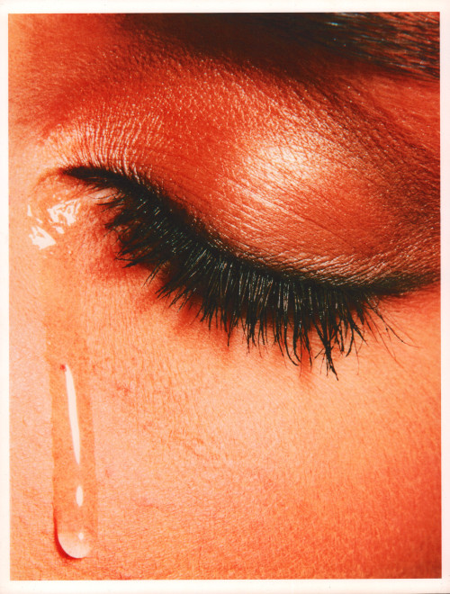 ce-sac-contient:   Irving Penn (1917-2009) - Eye (for Vogue), 1982, C-print on double weight paper (