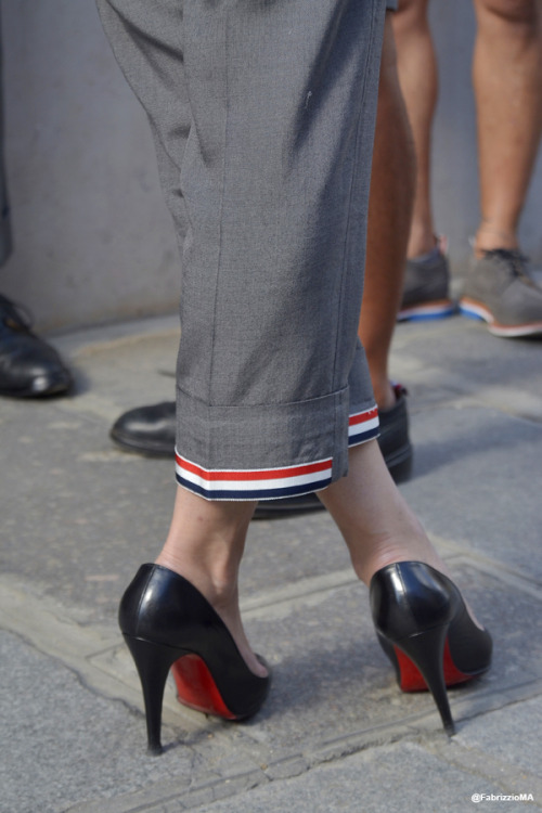 fabrizziomoralesangulo:  Thom Browne gray pants, and black leather Christian Louboutin Heels. #Power