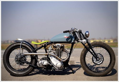 twowheelcruise:  life on a motorcycle 
