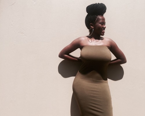 blackfashion:  Lethabo. 17. South African. 