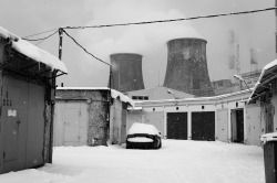 furtho:Misha Sokolnikov’s snowy urban scene,