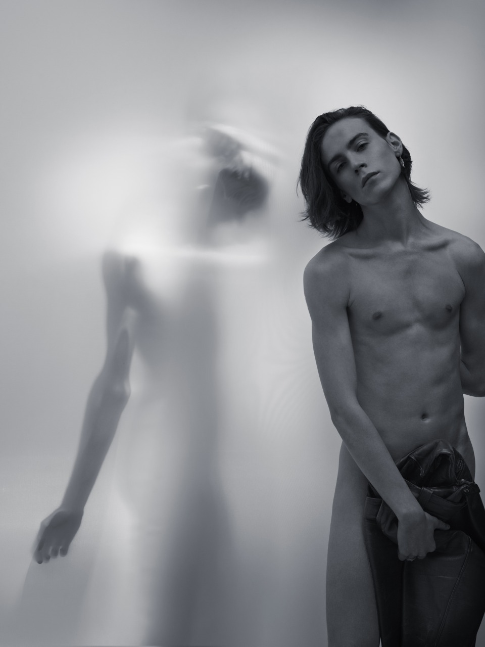 ofmiceandmenessay:Ph.  Nick Knight   