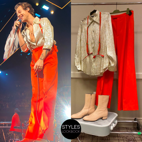 For his second Love On Tour show in Uncasville, Harry wore a custom Gucci look featuring a champagne