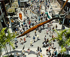 jaiquanda:  jurassicparkfilms:Jurassic World (2015)SNATCH THAT BITCH PTERODACTYL